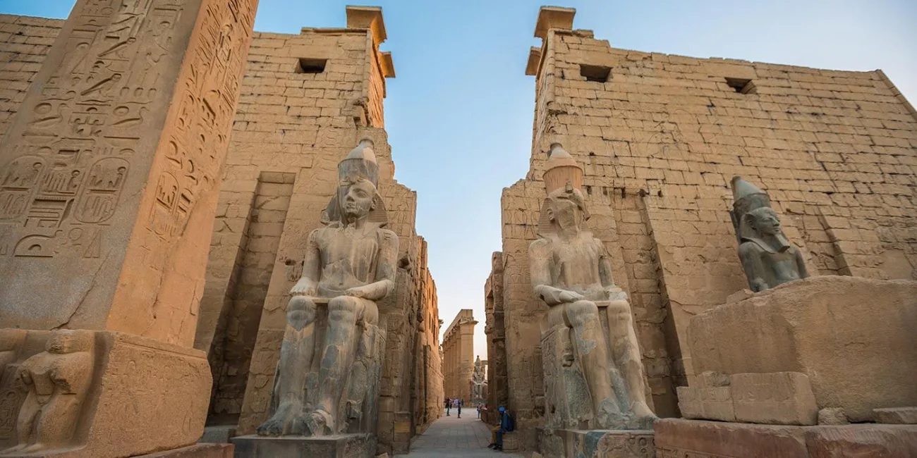 Luxor-Tempel: Geschichte, Highlights & Bedeutung